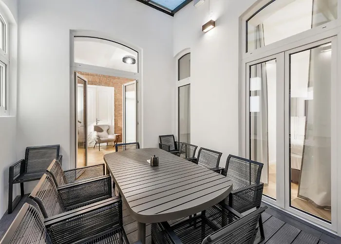 Easy-flat Votiv - 153sqm With Terrace Apartamento *