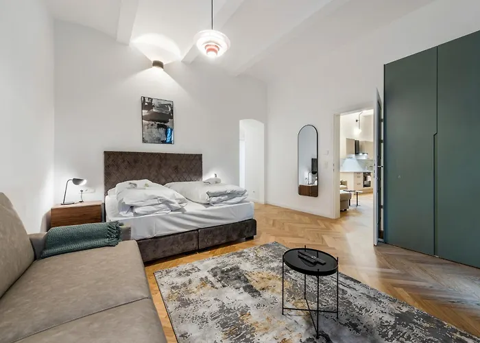 Apartamento Easy-flat Votiv - 153sqm With Terrace *